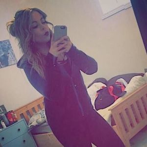 Meet your Posher, Becca